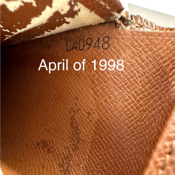 β€οΈ Louis Vuitton Menβs bifold wallet or women wallet - Picture 8 of 12